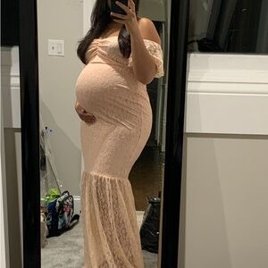 Elegant Off-Shoulder Lace Maternity Dress in pink